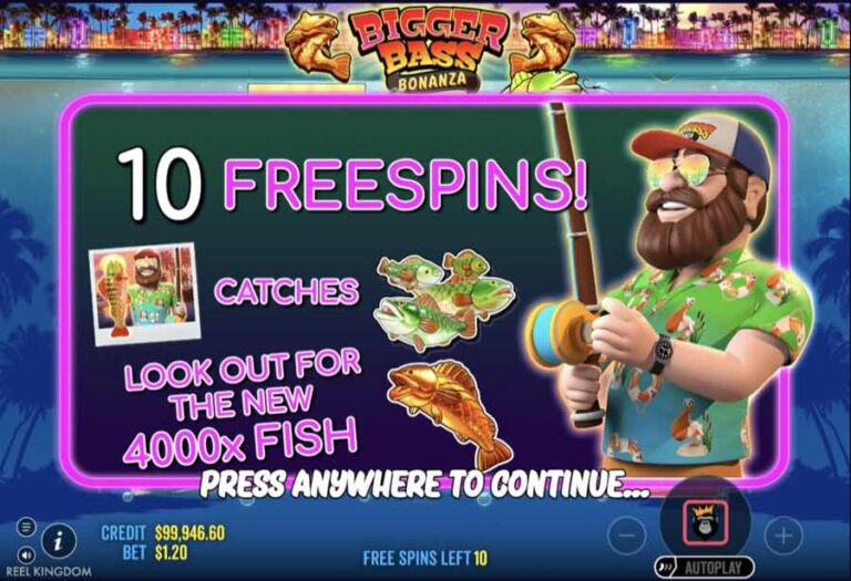 Pantalla de entrada a las diez tiradas gratis de Bigger Bass Bonanza con el pescador, los peces que se capturan y el aviso del nuevo pez de 4000x